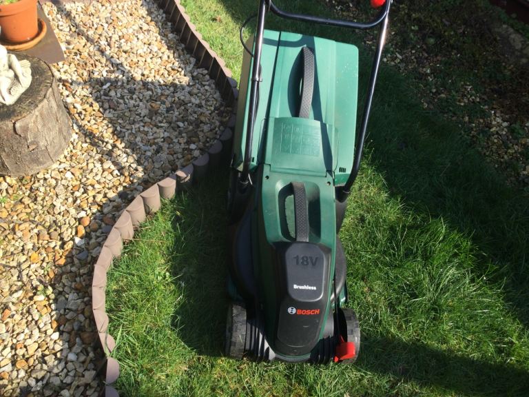 Cordless lawnmower for sale