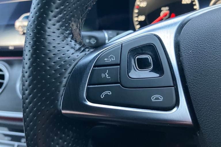 2016 Mercedes-Benz E Class E220d AMG Line Premium 4dr 9G-Tronic Saloon DIESEL Automatic