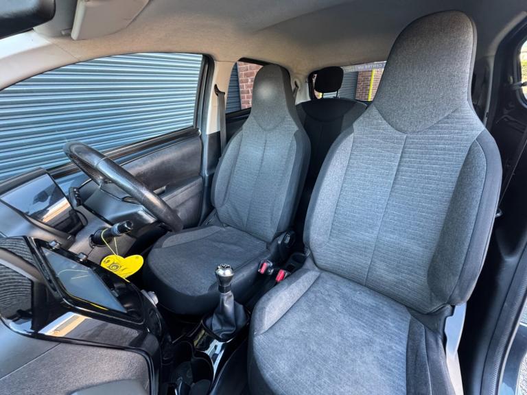 2016 Citroen C1 1.2 PureTech Flair 5dr HATCHBACK Petrol Manual