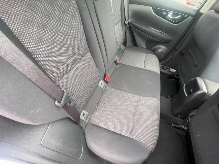 2014 Nissan Qashqai 1.2 DiG-T Acenta Premium 5dr HATCHBACK PETROL Manual