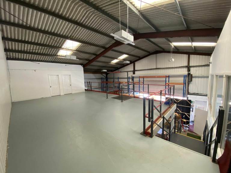 Warehouse and Office Space for Rent -- Nazeing Essex EN9 -- £1,825 PCM
