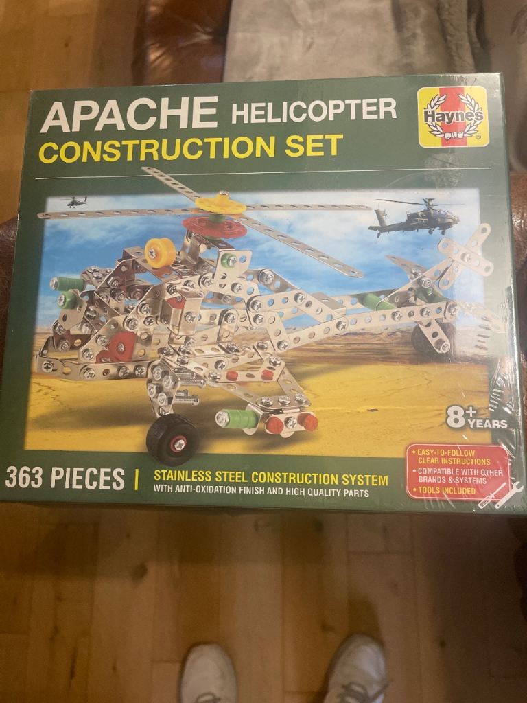 Haynes Apache Helicopter Construction Set – New, 363 Pieces | in ...
