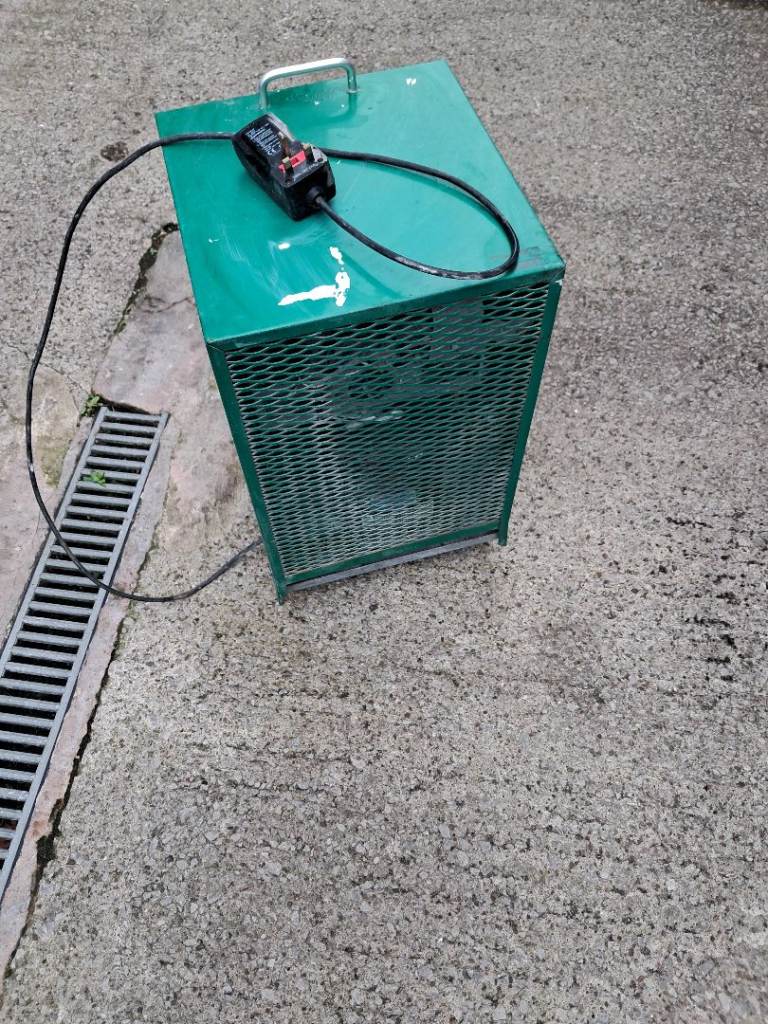 Green Heater / Blower – Good Condition