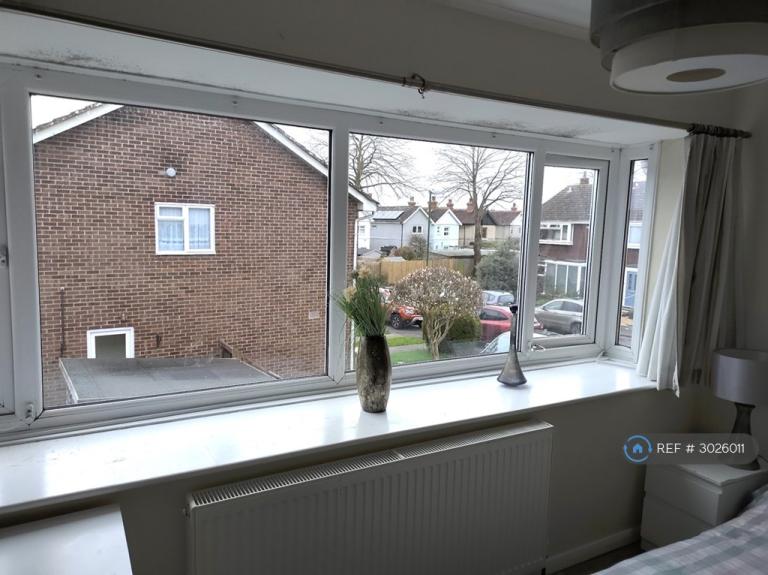 1 bedroom in Bosham, Bosham, Chichester, PO18 (#3026011)