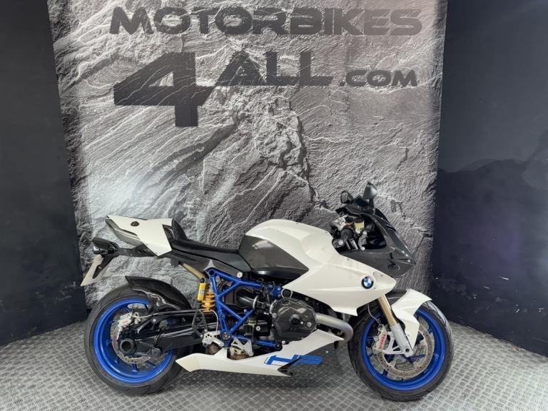 BMW HP2 SPORT 2010