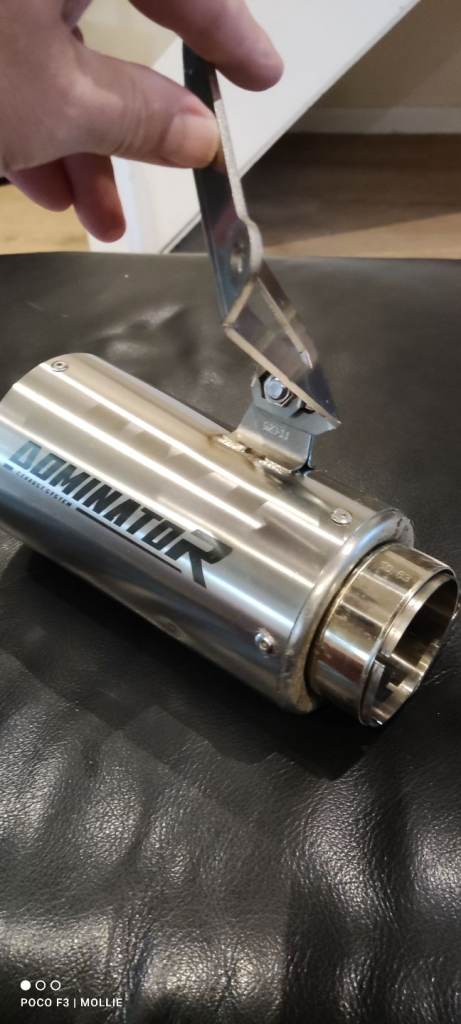 Cb1000 hornet exhaust end can