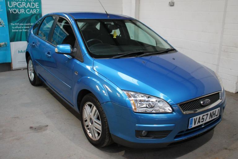 2007 Ford Focus 1.6 Ghia 5dr Auto HATCHBACK PETROL Automatic