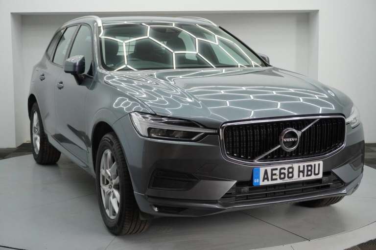 VOLVO XC60 2.0 D4 Momentum Auto AWD Euro 6 (s/s) 5dr 2018