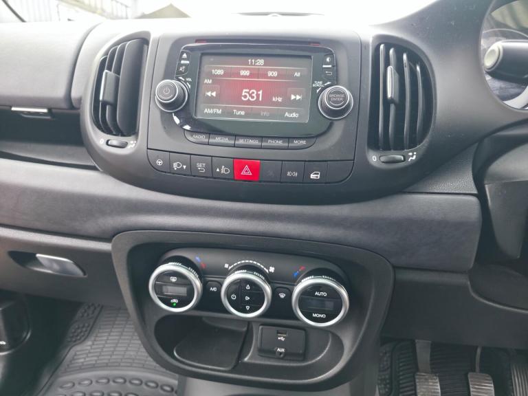  Fiat 500L 1.4 Lounge Euro 6 5dr Petrol Manual