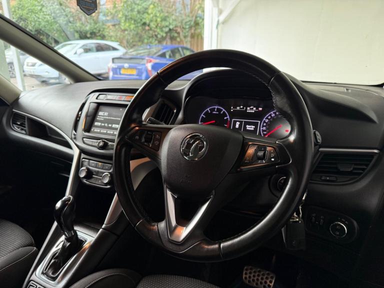 2017 Vauxhall Zafira 1.4T SRi Nav 5dr Auto MPV PETROL Automatic