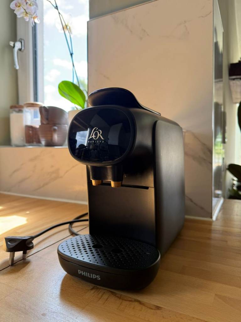 Philips L'OR Barista coffee machine, in very good condition 