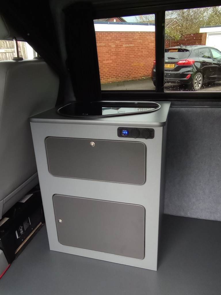 VW Transporter T5.1 LWB T30 converted Camper/weekend van