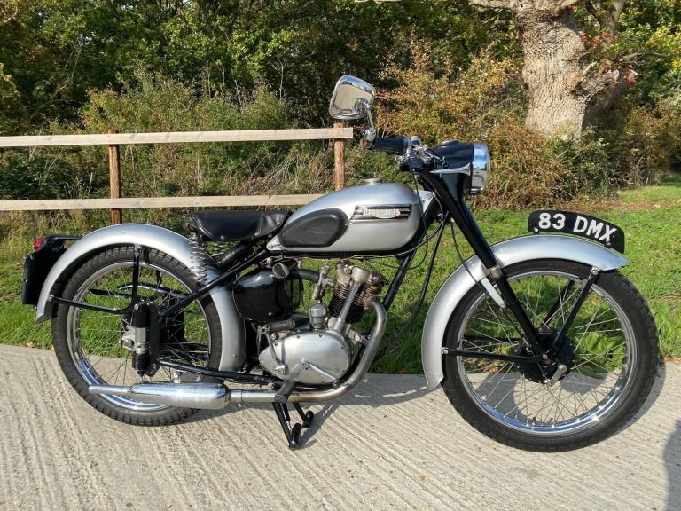 TRIUMPH TIGER CUB 200, 1955, PLUNGER, GOOD LOOKING LIGHTWEIGHT CLASSIC, 