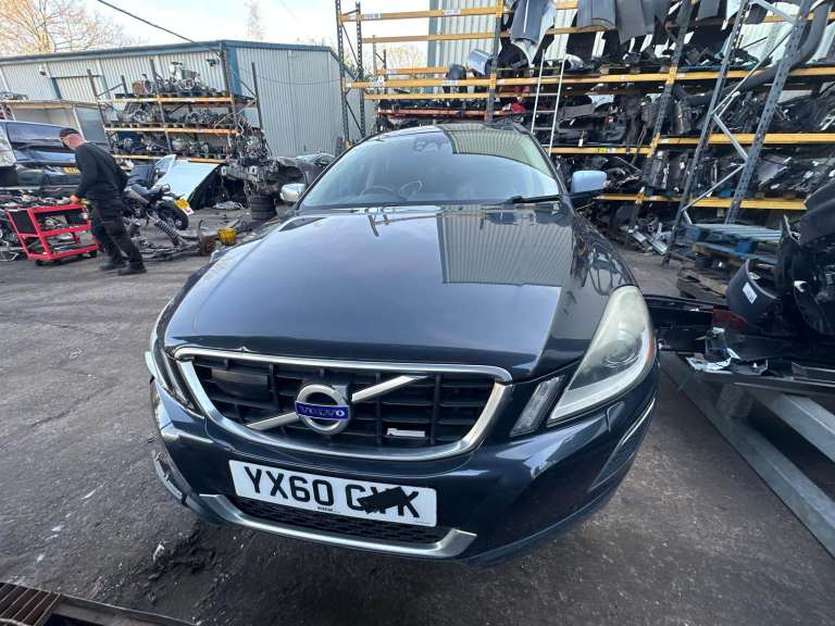 2010 VOLVO XC60 D5 [205] R DESIGN 5DR AWD GEARTRONIC 2.4 DIESEL BREAKING FOR PARTS