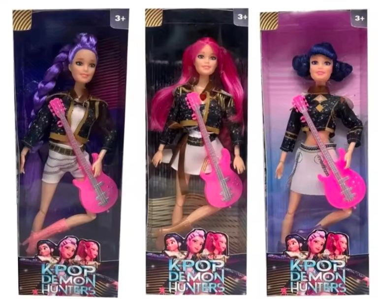 Kpop Barbie dolls 