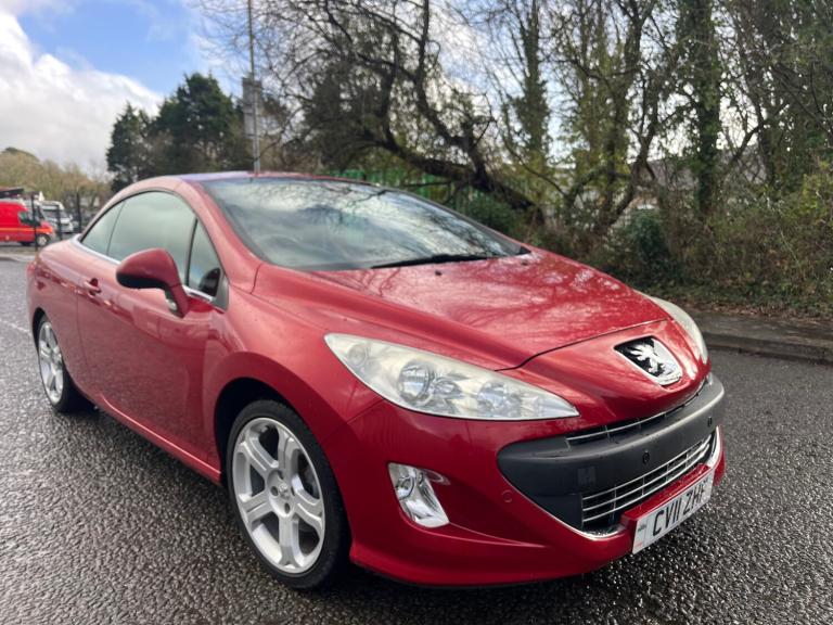 2011 Peugeot 308 2.0 HDi 140 GT 2dr* FULL SERVICE HISTORY ONLY 14 THOUSAND MILES NEW MOT * CONVER...