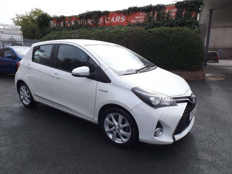 2015 Toyota Yaris 1.5 Hybrid Excel 5dr CVT HATCHBACK Petrol/Electric Hybrid Automatic
