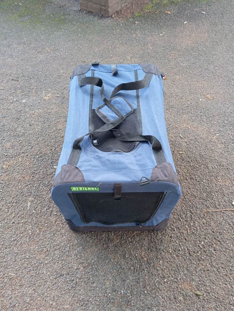 Medium canvas dog crate 