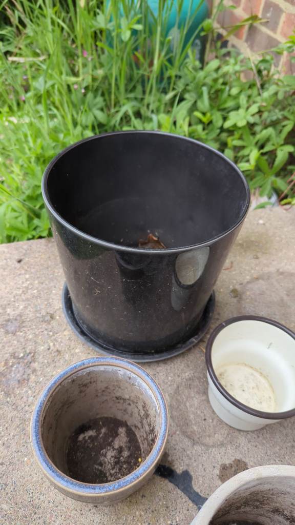 LARGE plantpot by HAY