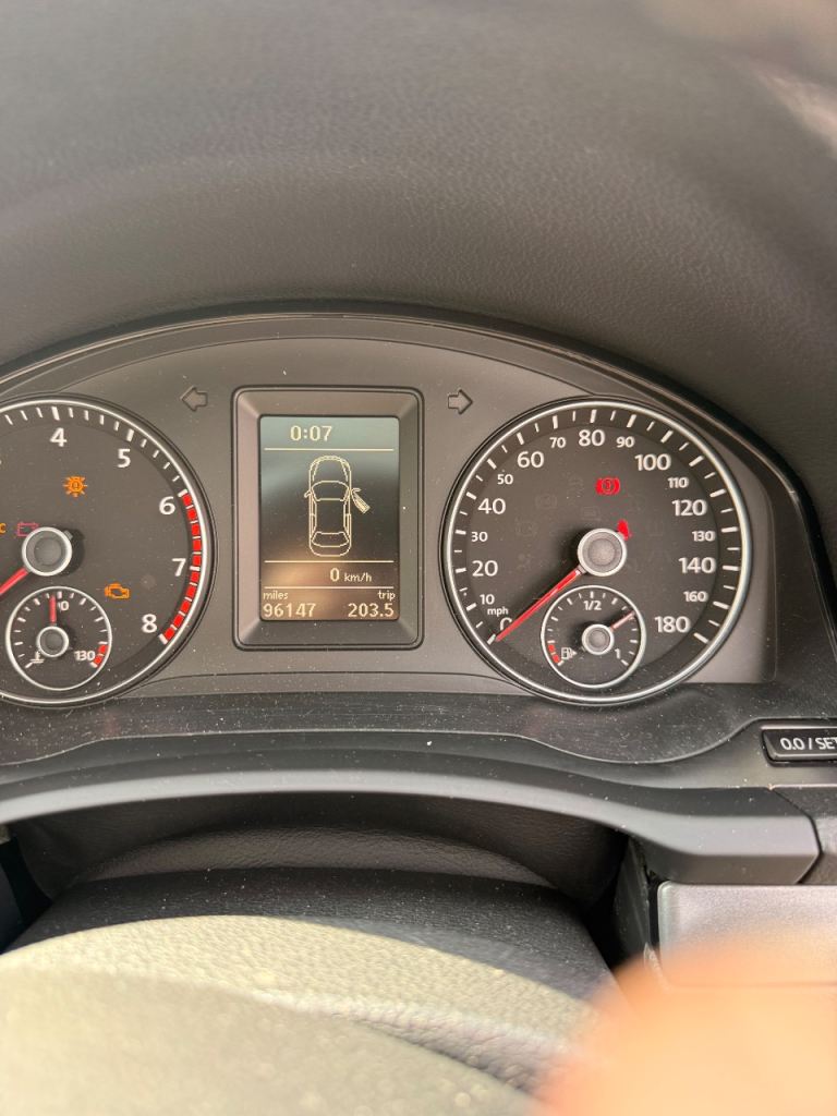 Volkswagen, EOS, Convertible, 2010, Manual, 1968 (cc), 2 doors