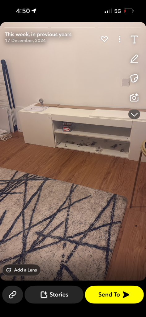 Tv stand 