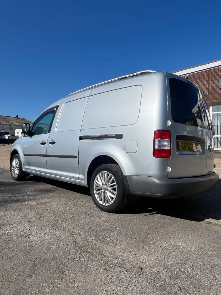 Volkswagen, CADDY MAXI, Panel Van, 2010, Manual, 1896 (cc)