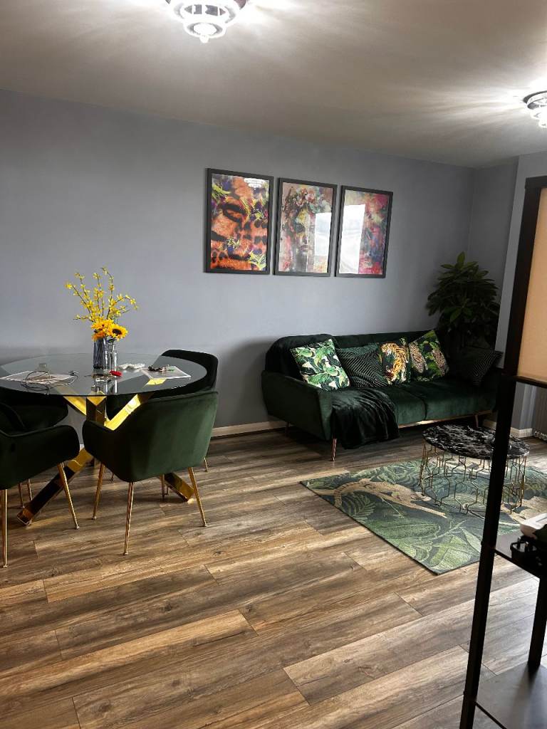 2 Bedroom Fully Furnished Apartment to Rent – Birmingham