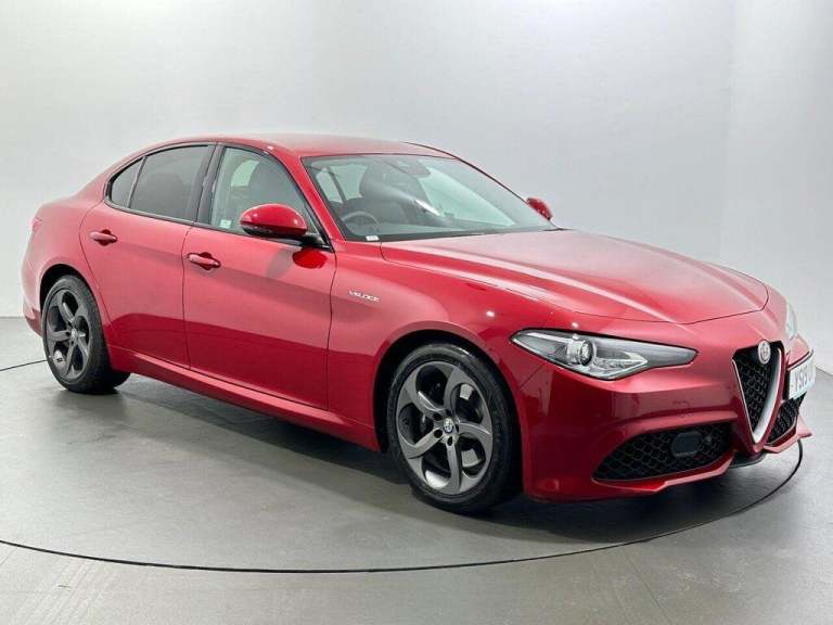 2019 Alfa Romeo Giulia 2.0 TB 280 Veloce 4dr Auto SALOON PETROL Automatic