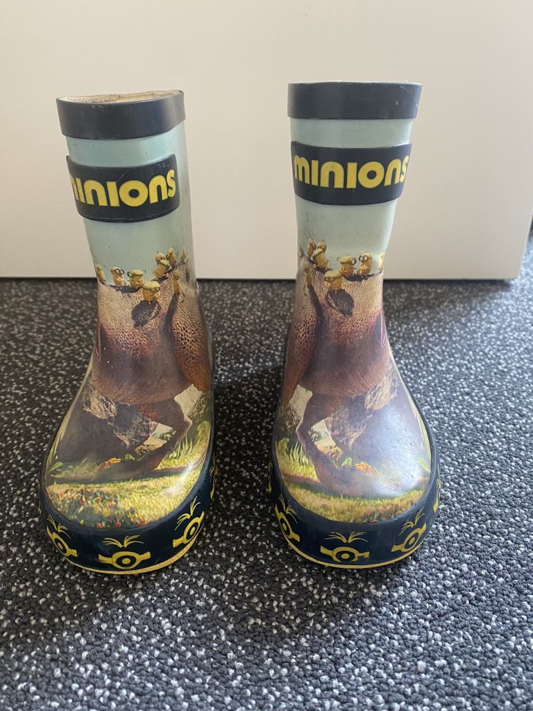 Minion Wellies