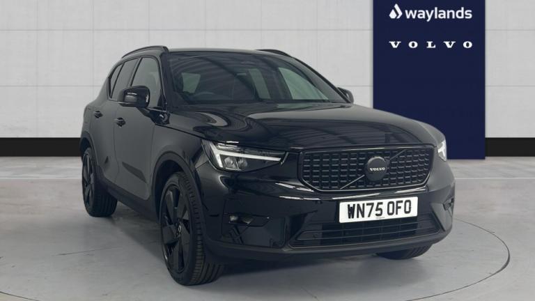 2025 Volvo XC40 Black Edition Plus, B3 Mild hybrid, Petrol Estate Petrol Automatic