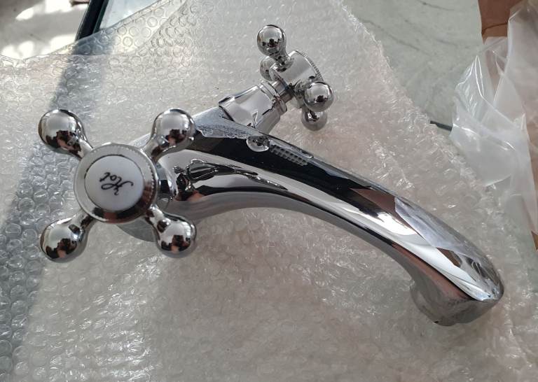Brand New Chrome Bathroom Basin Mixer Tap
