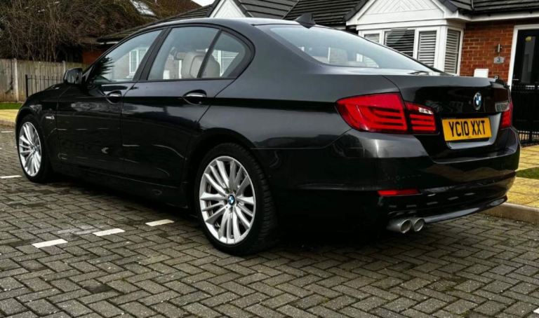 BMW, 5 SERIES, Saloon, 2010, Semi-Auto, 2993 (cc), 4 doors