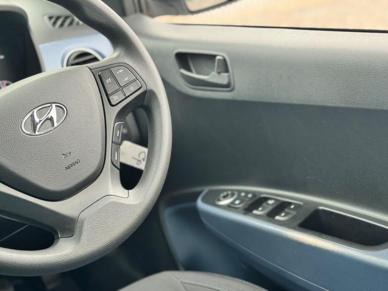 2015 Hyundai i10 1.2 SE 5dr HATCHBACK PETROL Manual