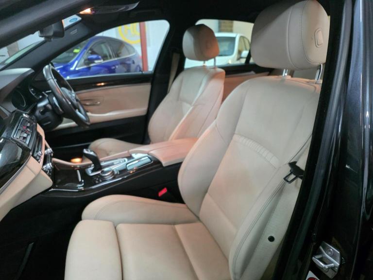 BMW 5 SERIES 3.0 530d M Sport Auto Euro 6 (s/s) 4dr 2014