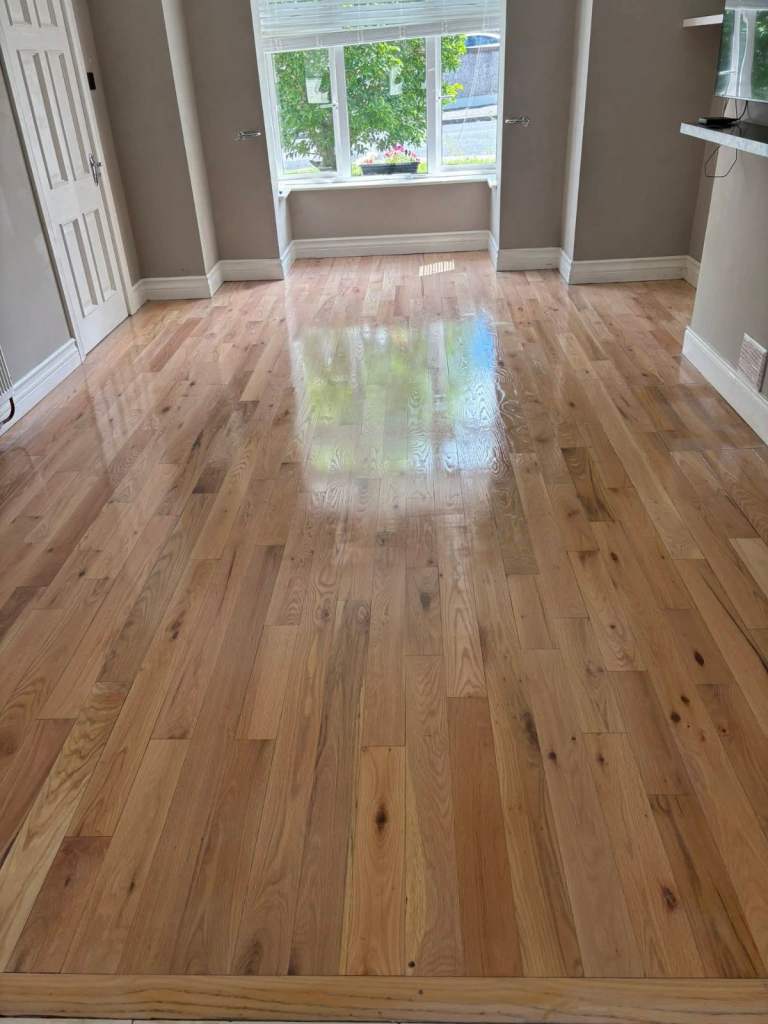 We do All type of flooring carpeting,laminate flooring etc.carpet installer/ technician.