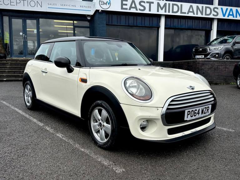 2014 MINI Hatch 1.5 Cooper Hatchback 3dr Petrol Manual Euro 6 (s/s) (136 ps) Hatchback Petrol Manual