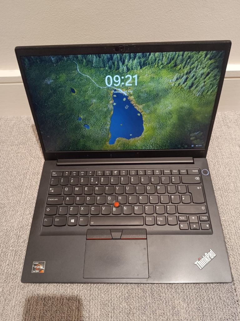 Lenovo ThinkPad E14 - AMD Ryzen 7 16GB RAM 512SSD 