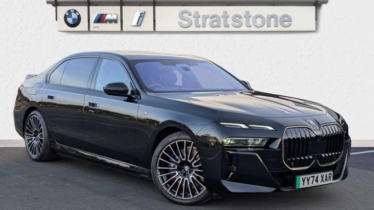 2025 BMW i7 400kW xDrive60 M Sport 105.7kWh 4dr Auto Saloon Electric Automatic