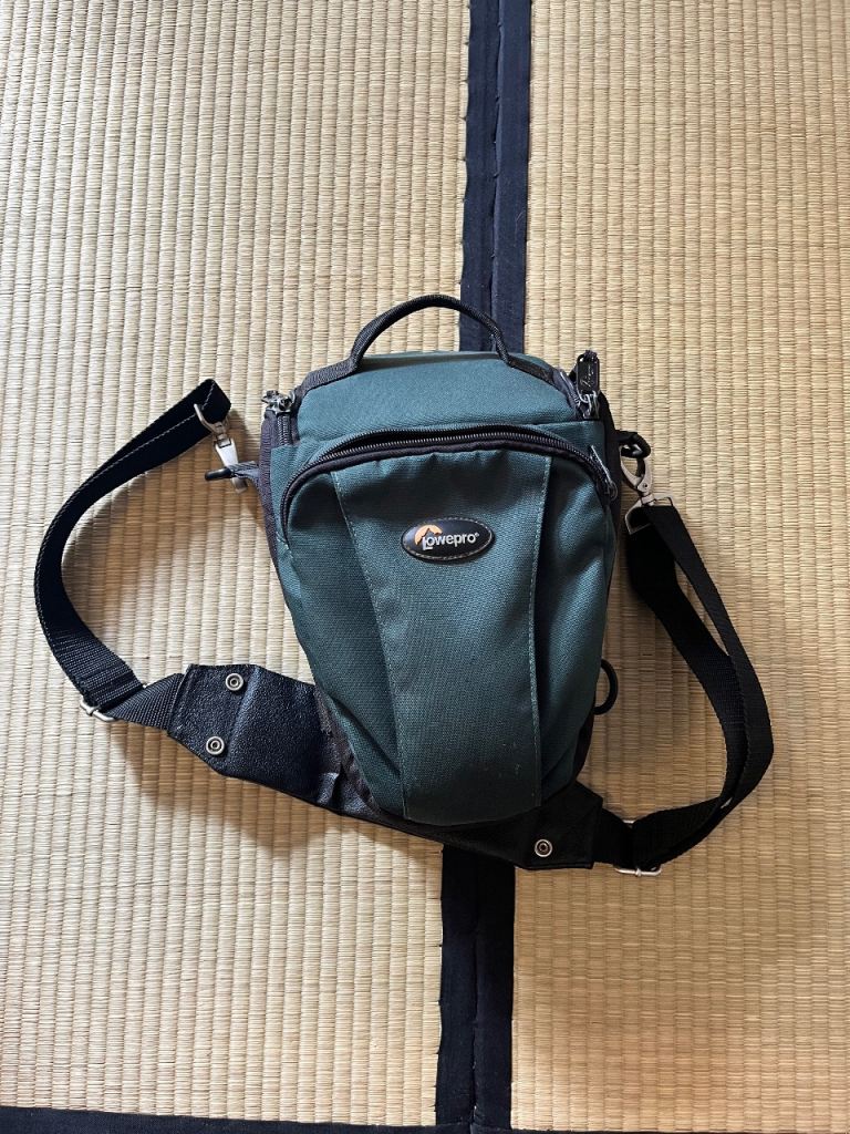 Lowepro TLZ 2 Toploader Zoom Camera Bag Black