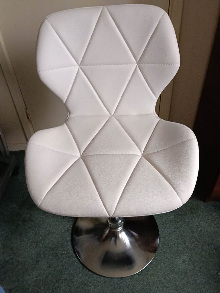 White Bar Stool / Vanity Stool - Faux Leather - Adjustable Height - Swivel - Chrome Base