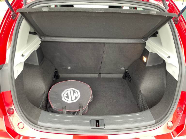  MG ZS EV 72.6kwh Trophy Connect Long Range Suv 5dr Electric Auto 156 Ps