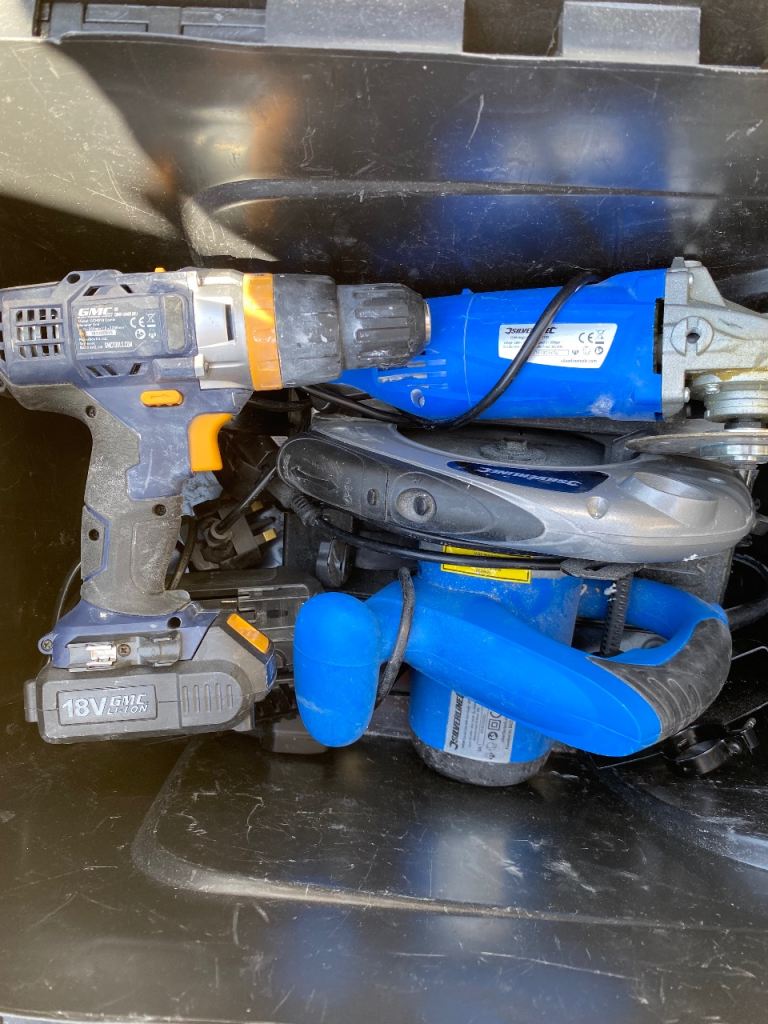 Power tools and accessories 