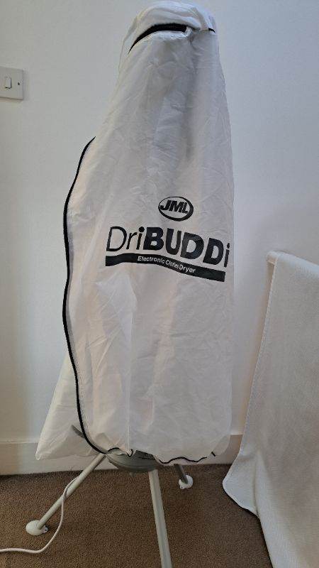 DriBuddy fast clothes dryer in excellent condition 