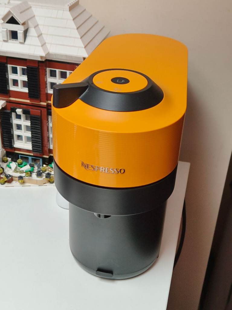 Nespresso Vertuo Pop Coffee Machine - Yellow, As Good As New