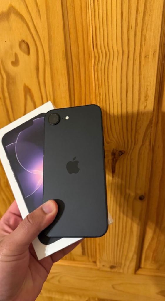 iPhone 17e 