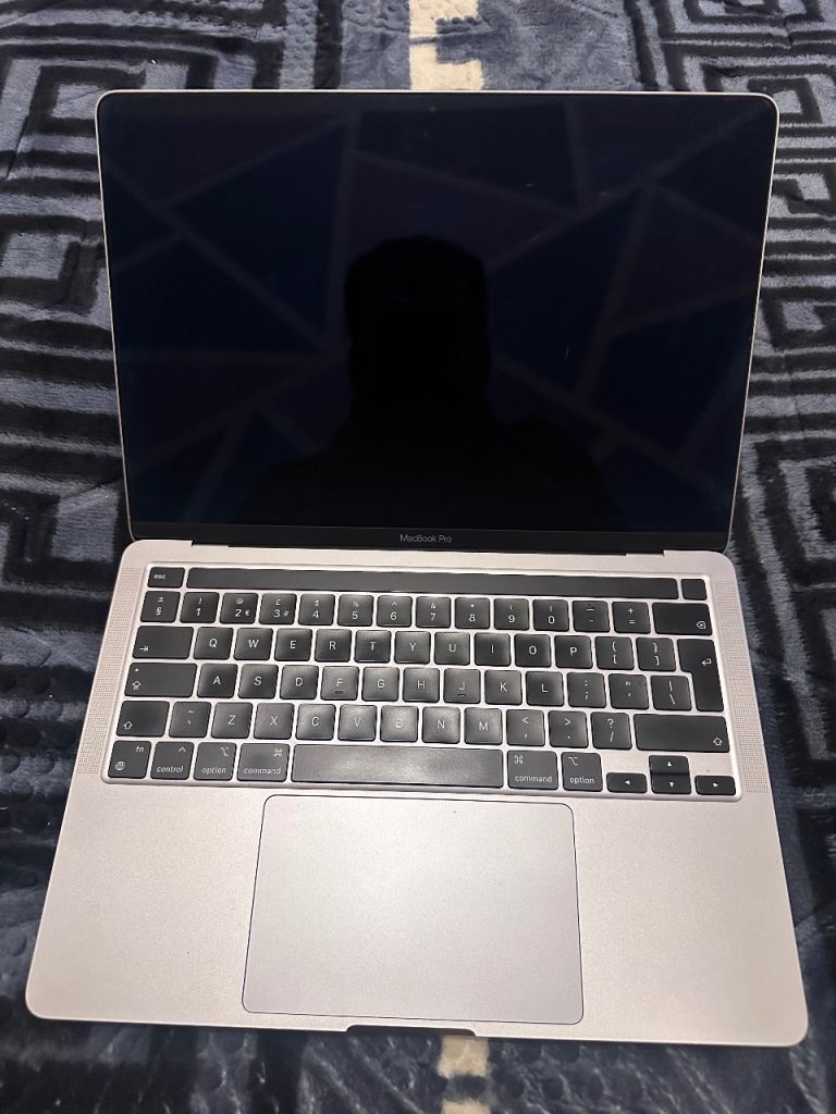 Apple MacBook Pro 13-inch M1, 2020 – 8GB, Good Condition