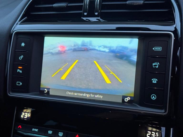 2016 Jaguar XE 2.0d [180] Portfolio 4dr Auto AWD SALOON DIESEL Automatic