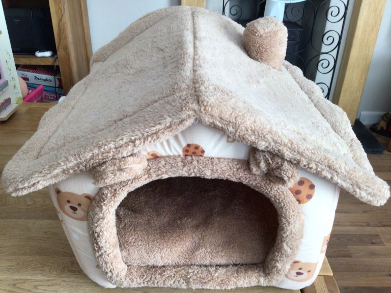 Cookie Bear Indoor Pet House.