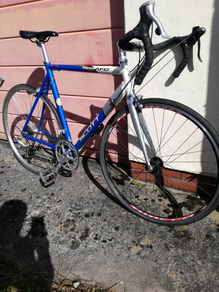 Scott adult road bike