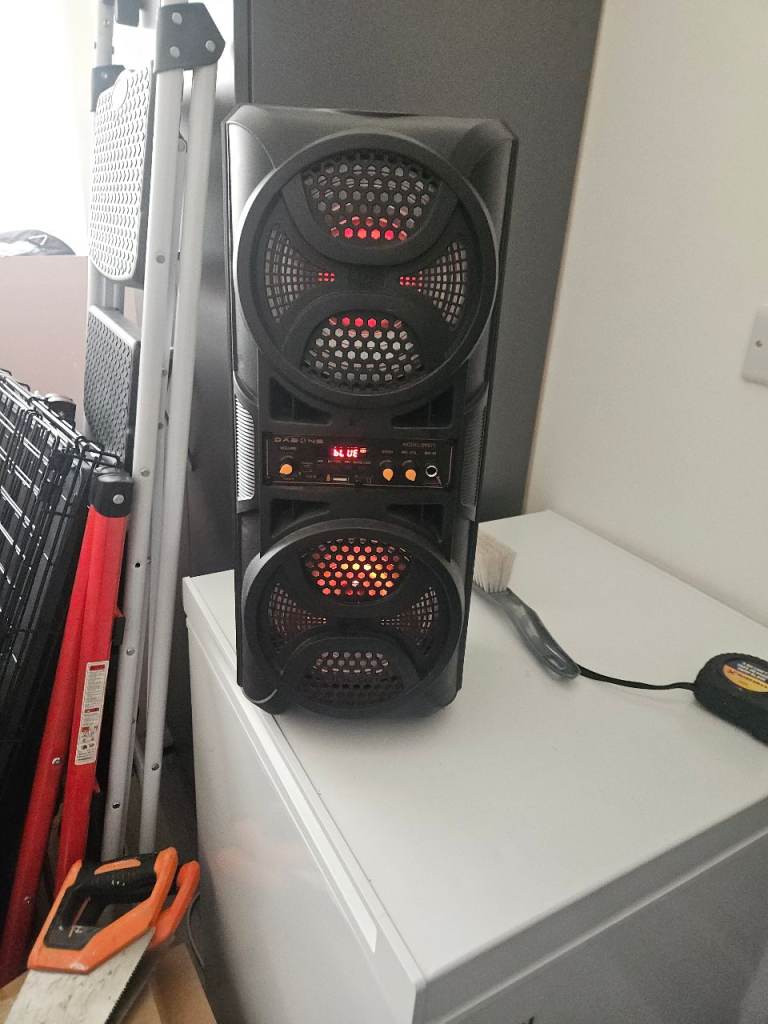 Bluetooth speaker 